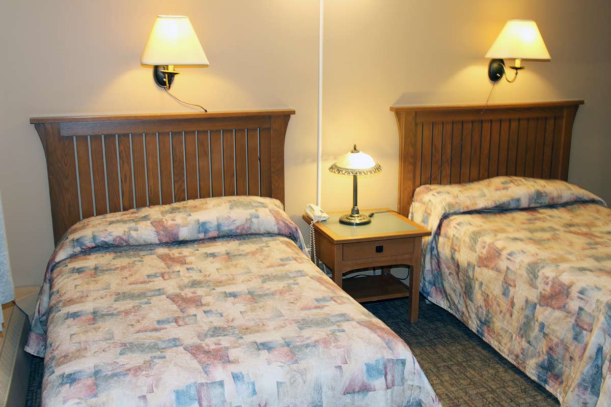 Double Room Capone's Hideaway Motel Moose Jaw